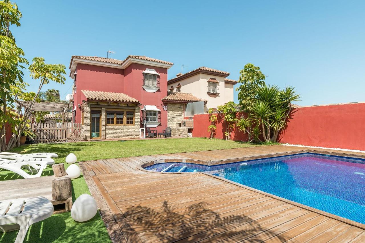 Villa Marty - Mayores De 25 Anos Chiclana de la Frontera Eksteriør billede